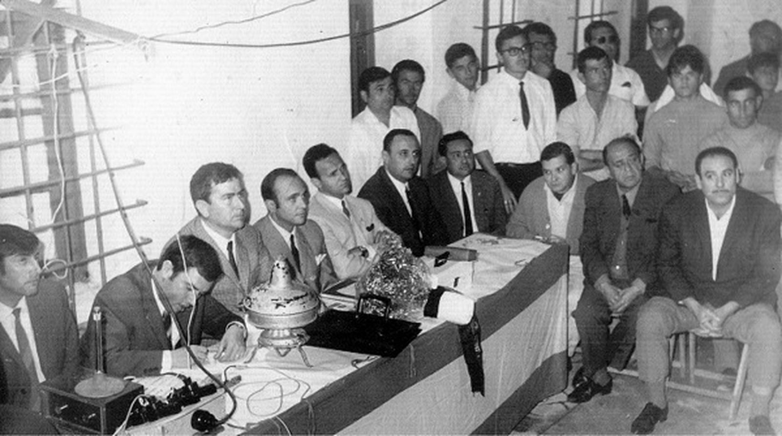 El club de boxeo algecireño cuando era alcalde Valdés.