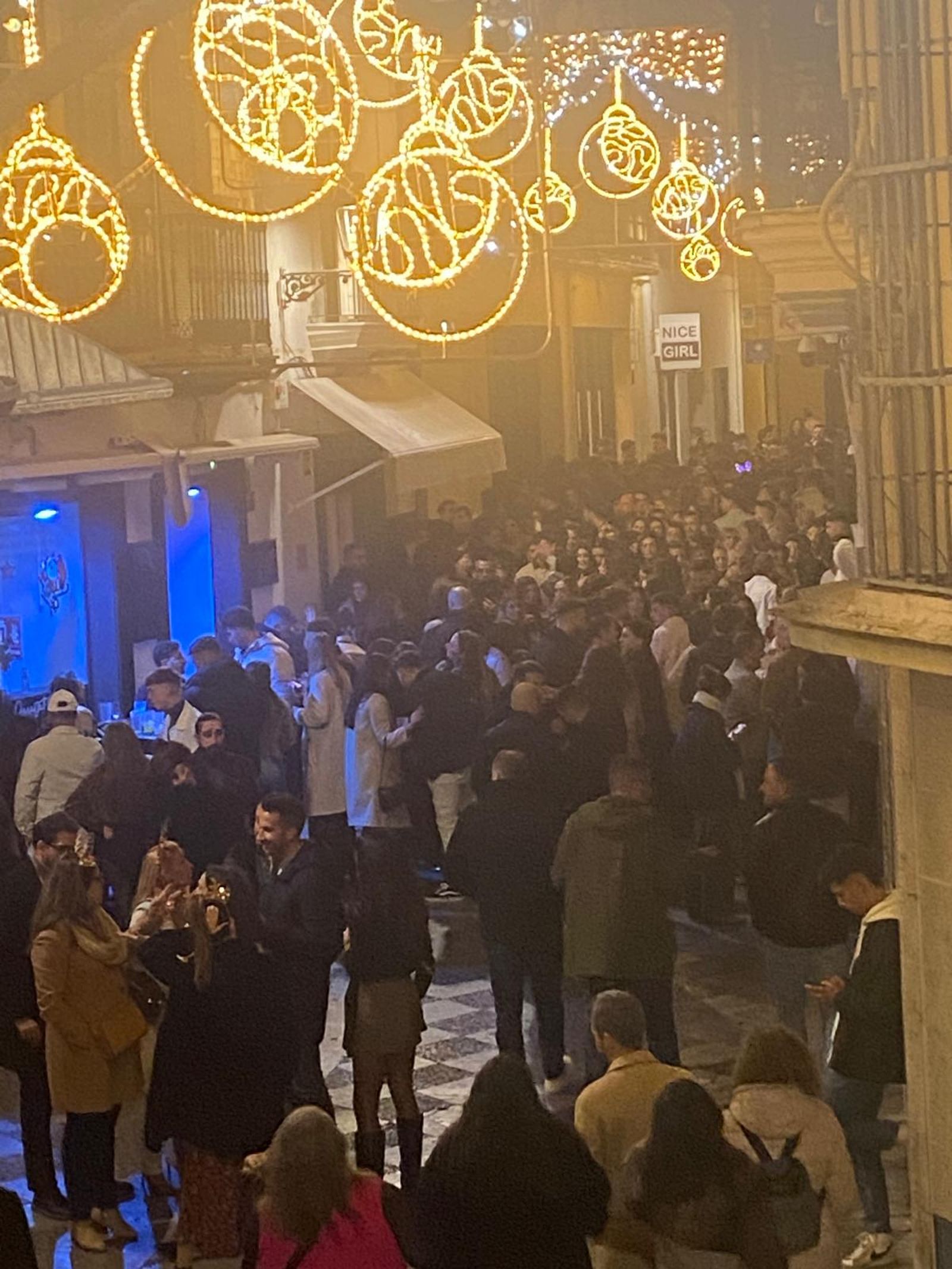 Imagen de la calle Algarve a finales de noviembrede 2025.