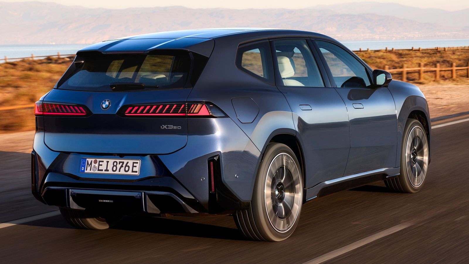 El ix3 será rival, entre otros, de los Porsche Macan o Audi Q6 e-tron, pero también de modelos como los Ioniq 5, Ford Mustag Mach-E, etc.