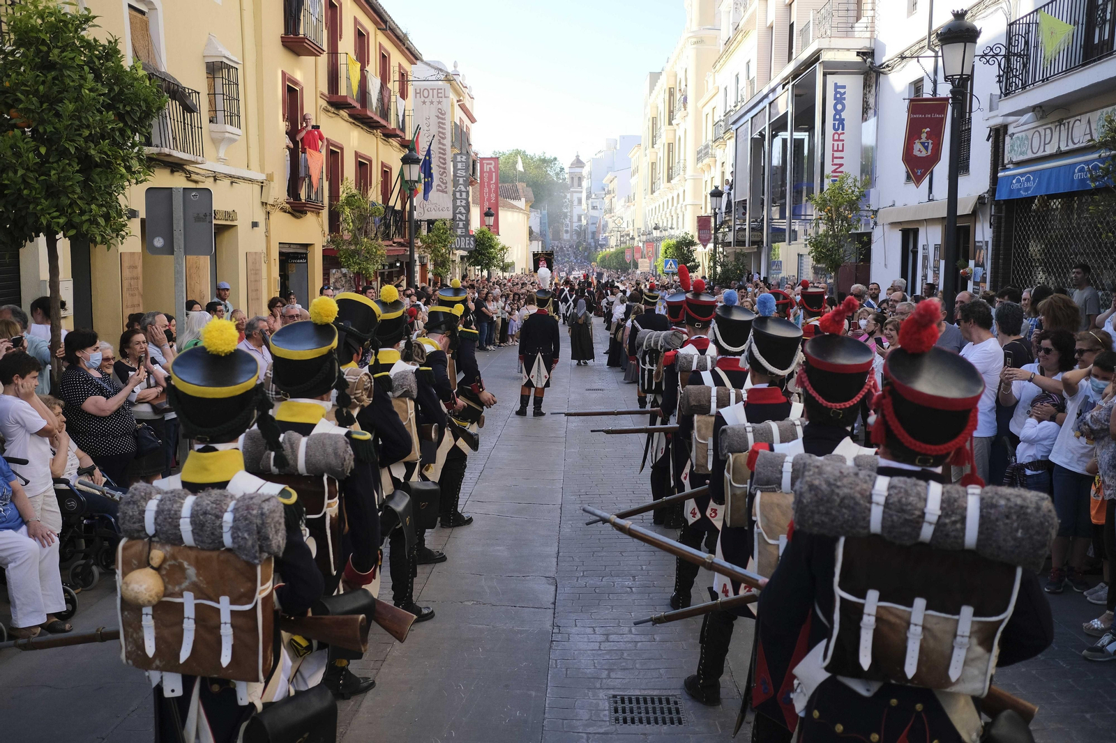 Pasacalles de Ronda Romántica, en fotos