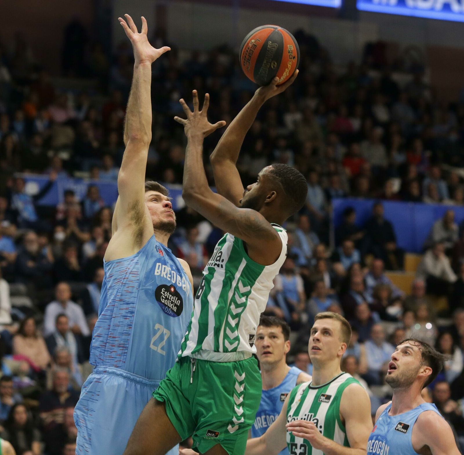 Las fotos del triunfo del Betis Baloncesto sobre el Breogán