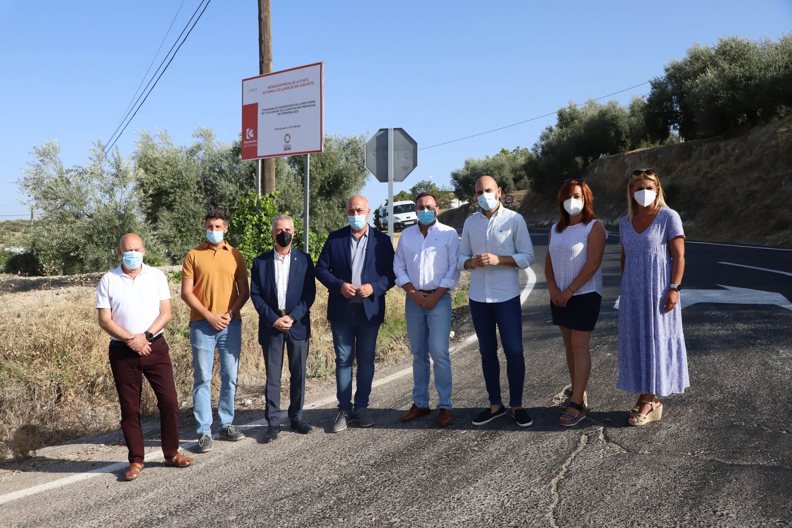 La autoridades en el acto de recepción.