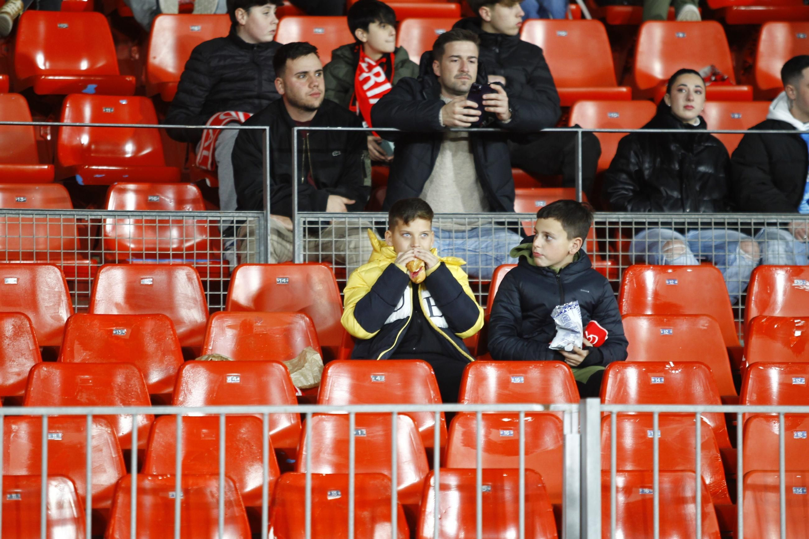 Búscate en las fotos del partido U.D. Almería-C.D. Leganés