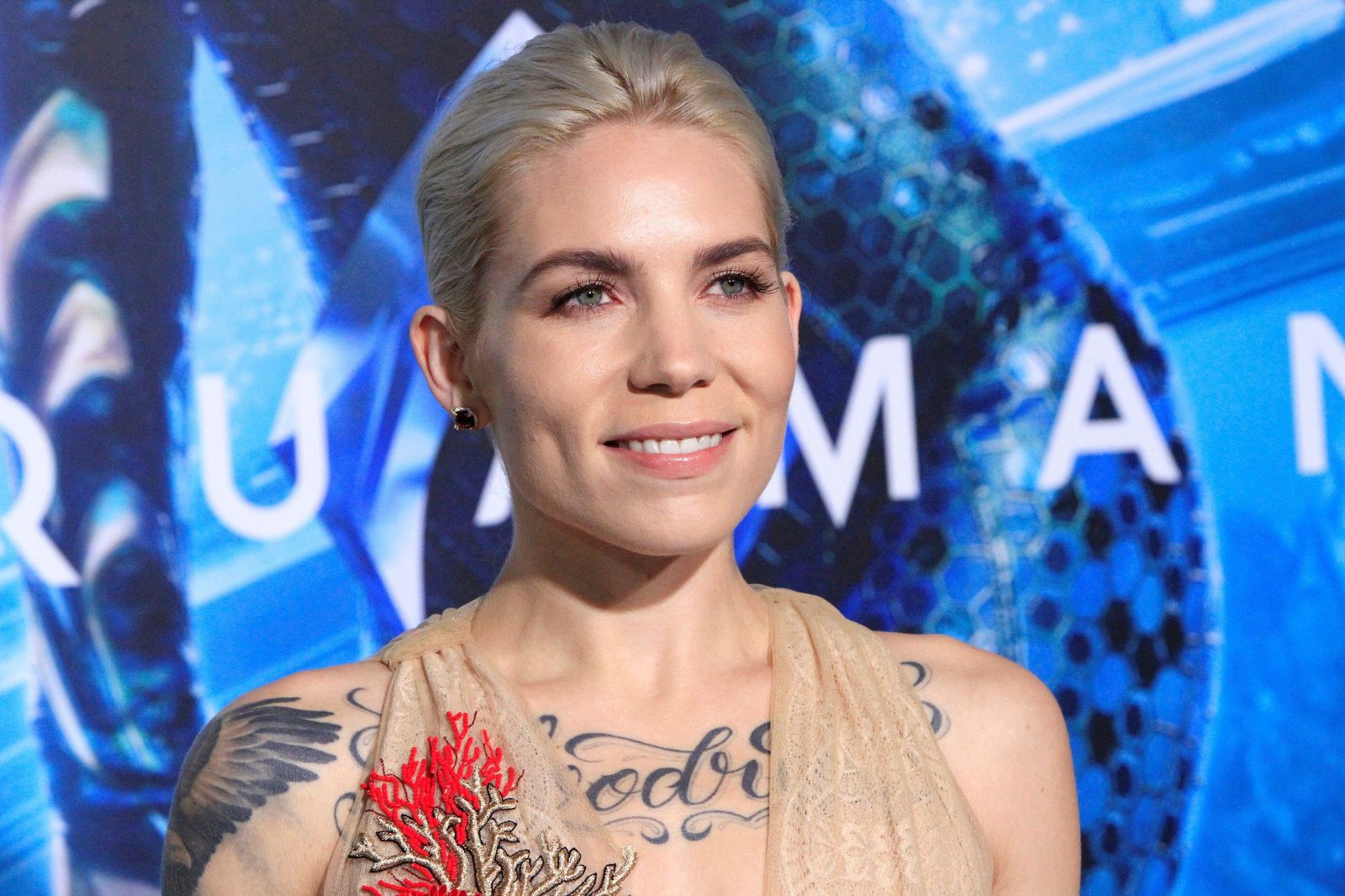 El reparto de 'Aquaman' resplandece en Los Ángeles