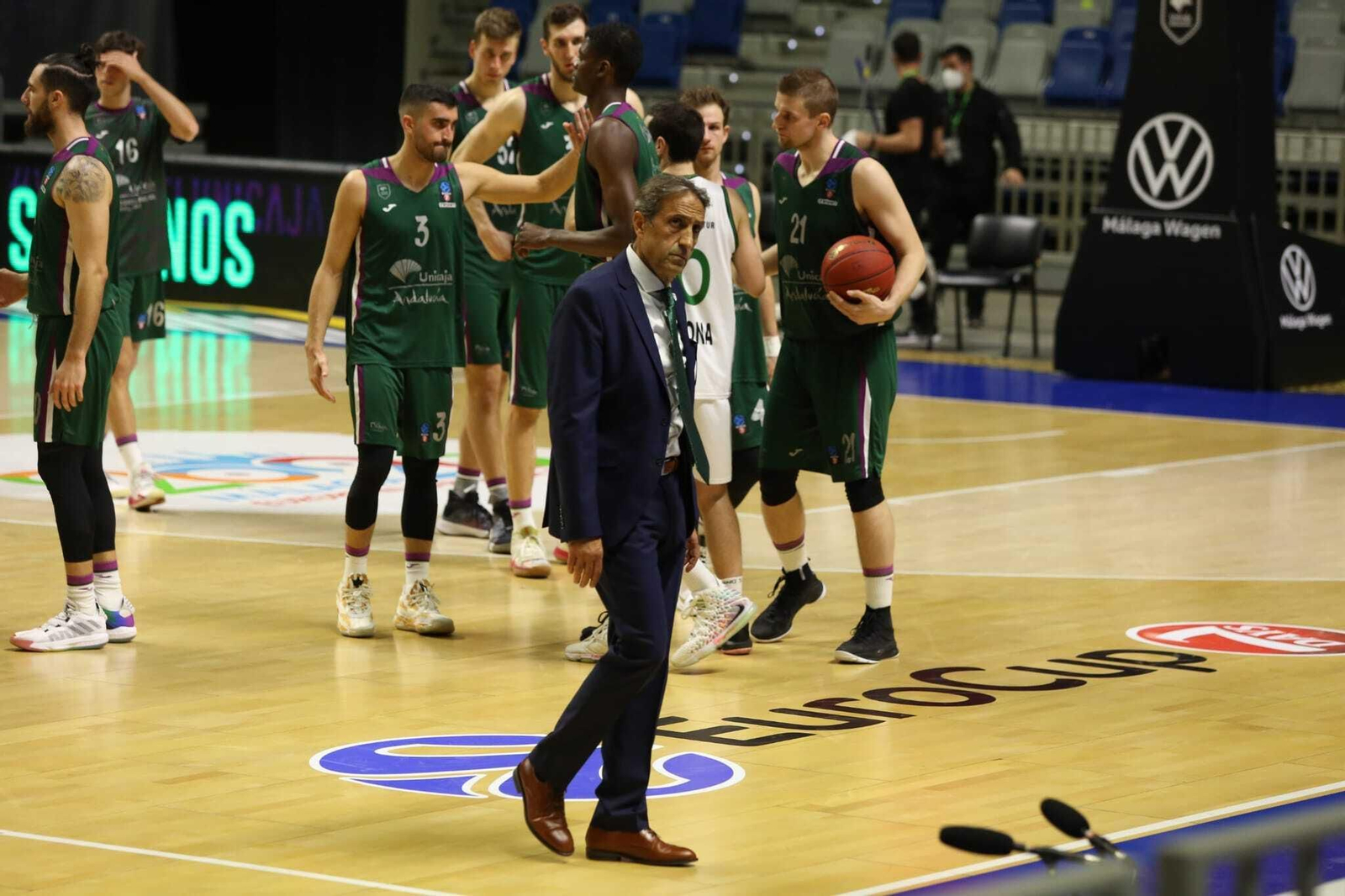 Luis Casimiro, tras el partido contra el Joventut en el Top 16 de la Eurocup.