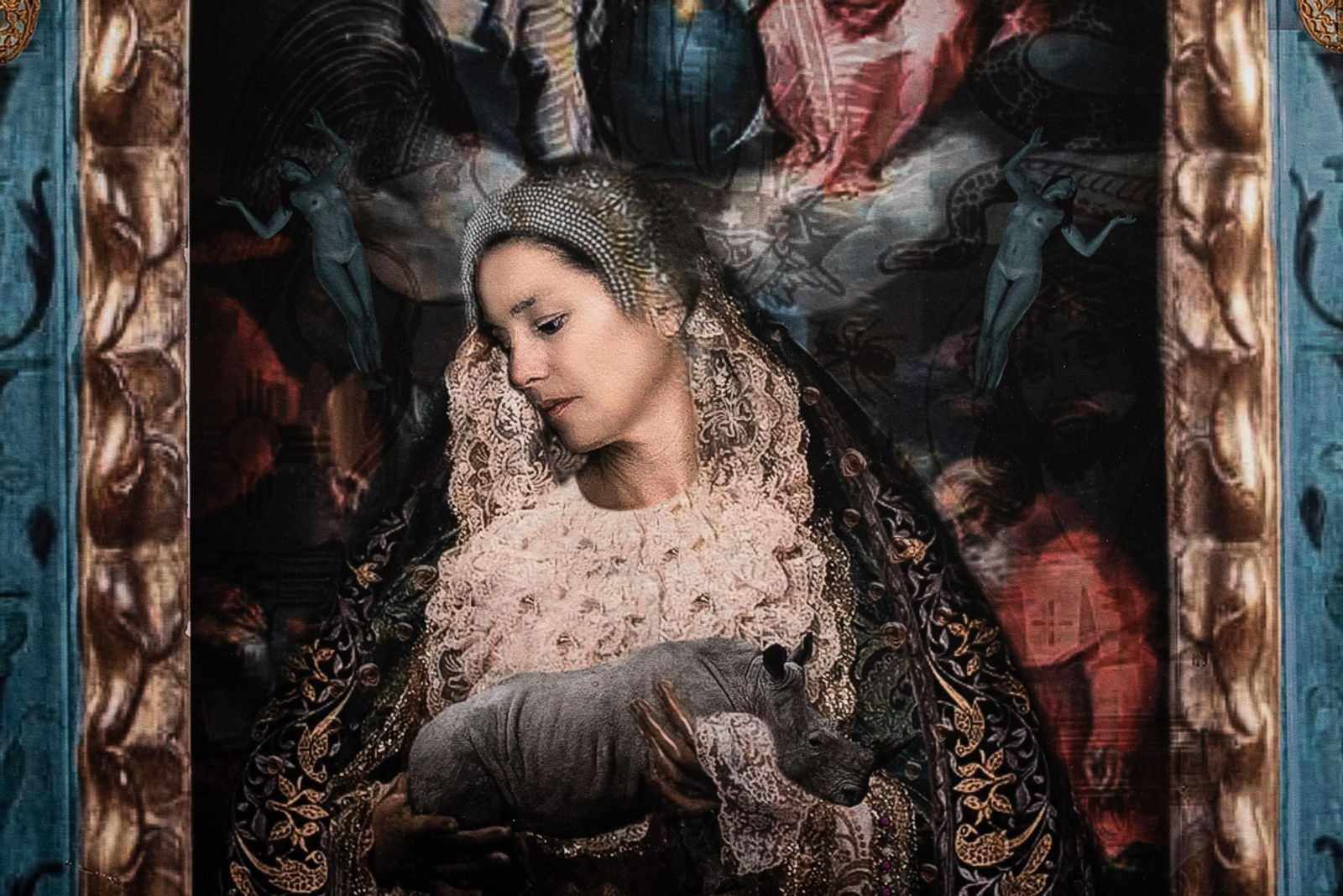 La inauguración de la exposición 'Escultura liberada. Intérpretes de la materia con Venus Petróleo' en imágenes