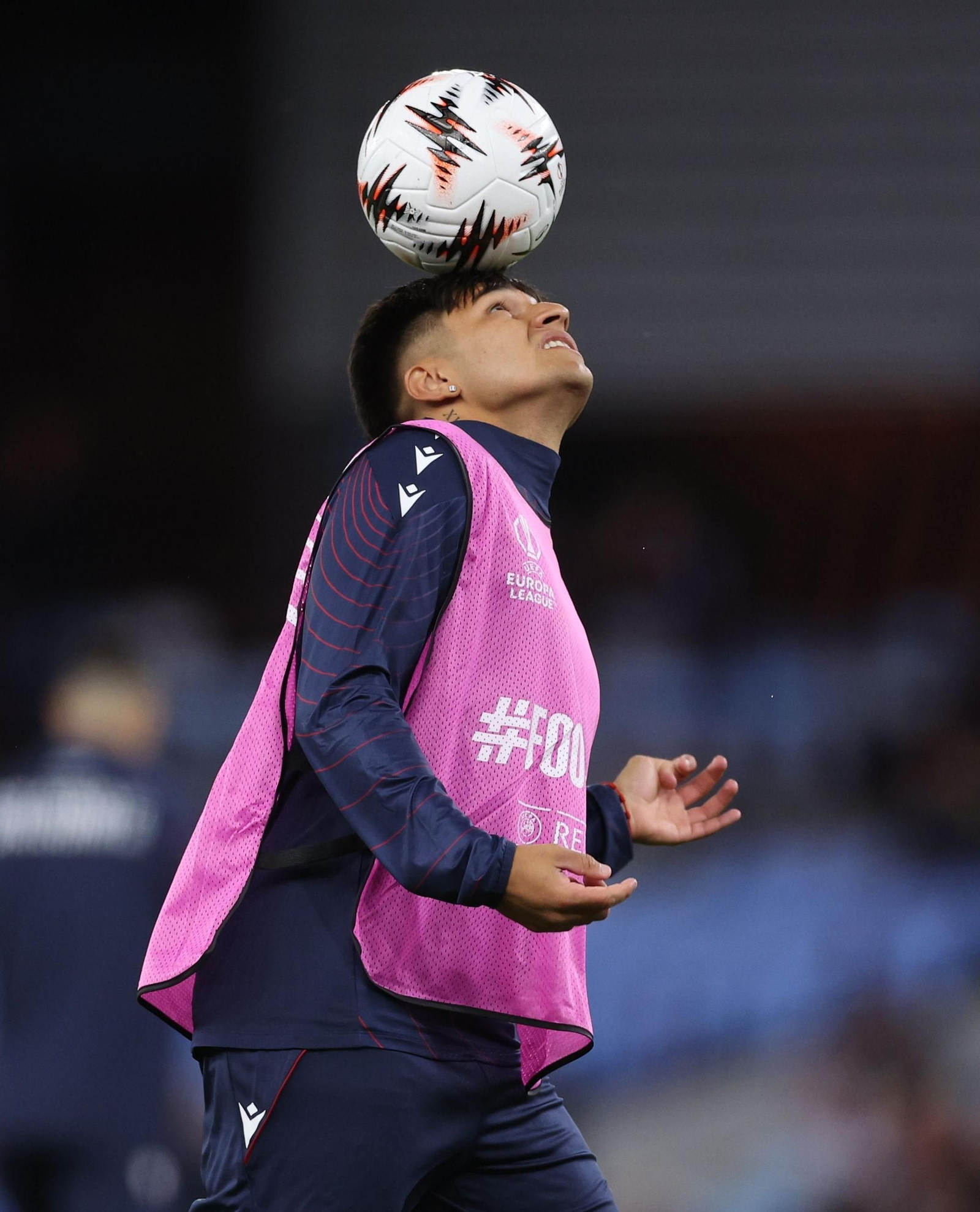 Aston Villa-Bolonia (11).jpg