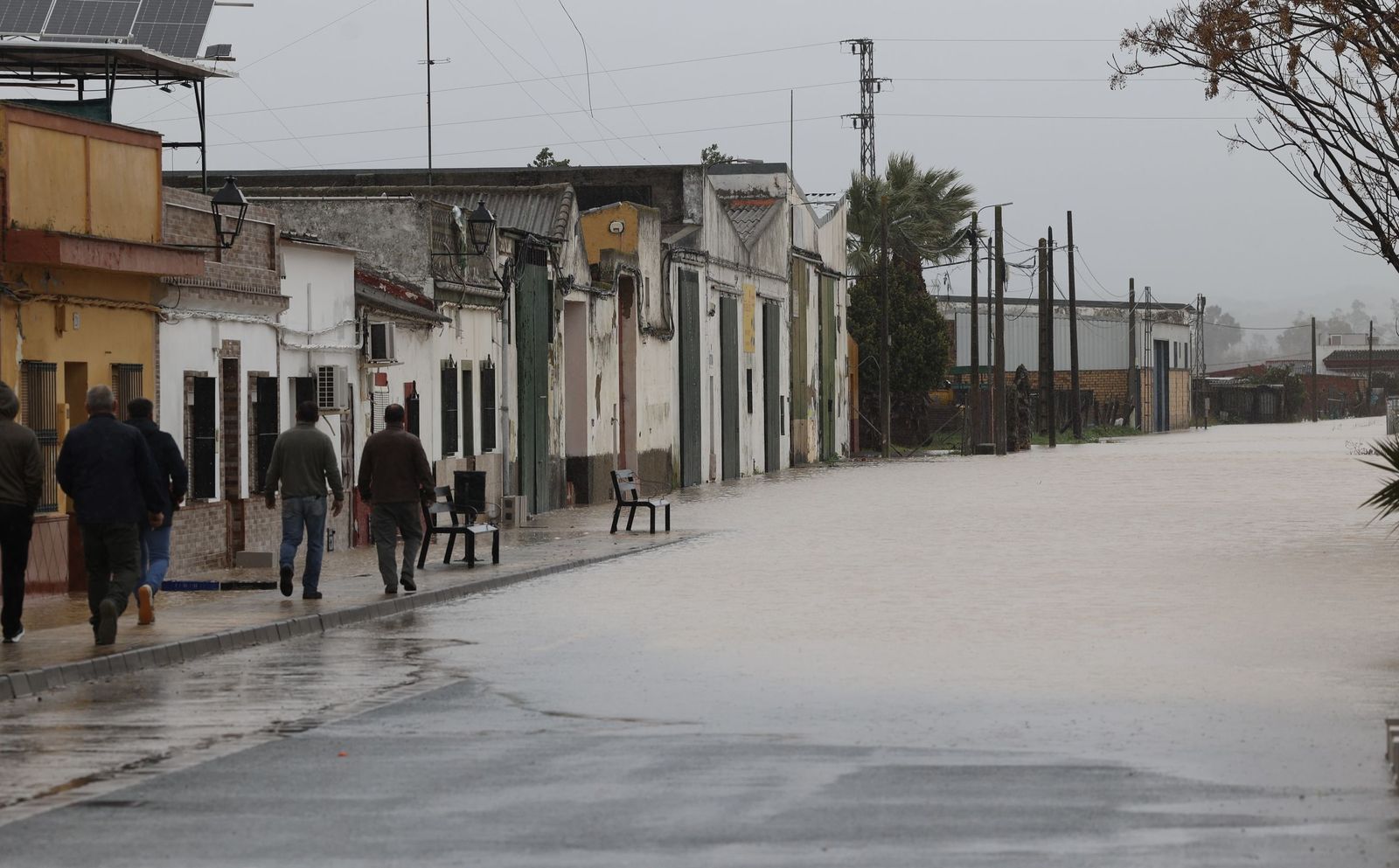 Las fotos del desalojo de la residencia de mayores en Tocina por las inundaciones