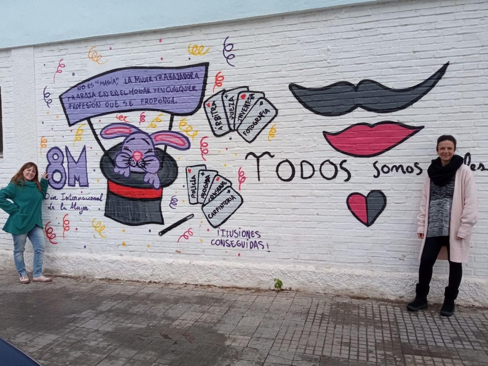 Mural feminista en el CEIP Adolfo de Castro