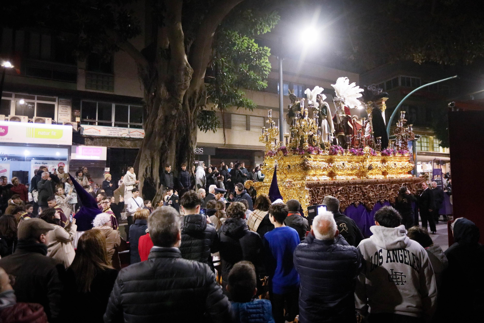 Las mejores fotos de la procesión de La Macarena en Almería