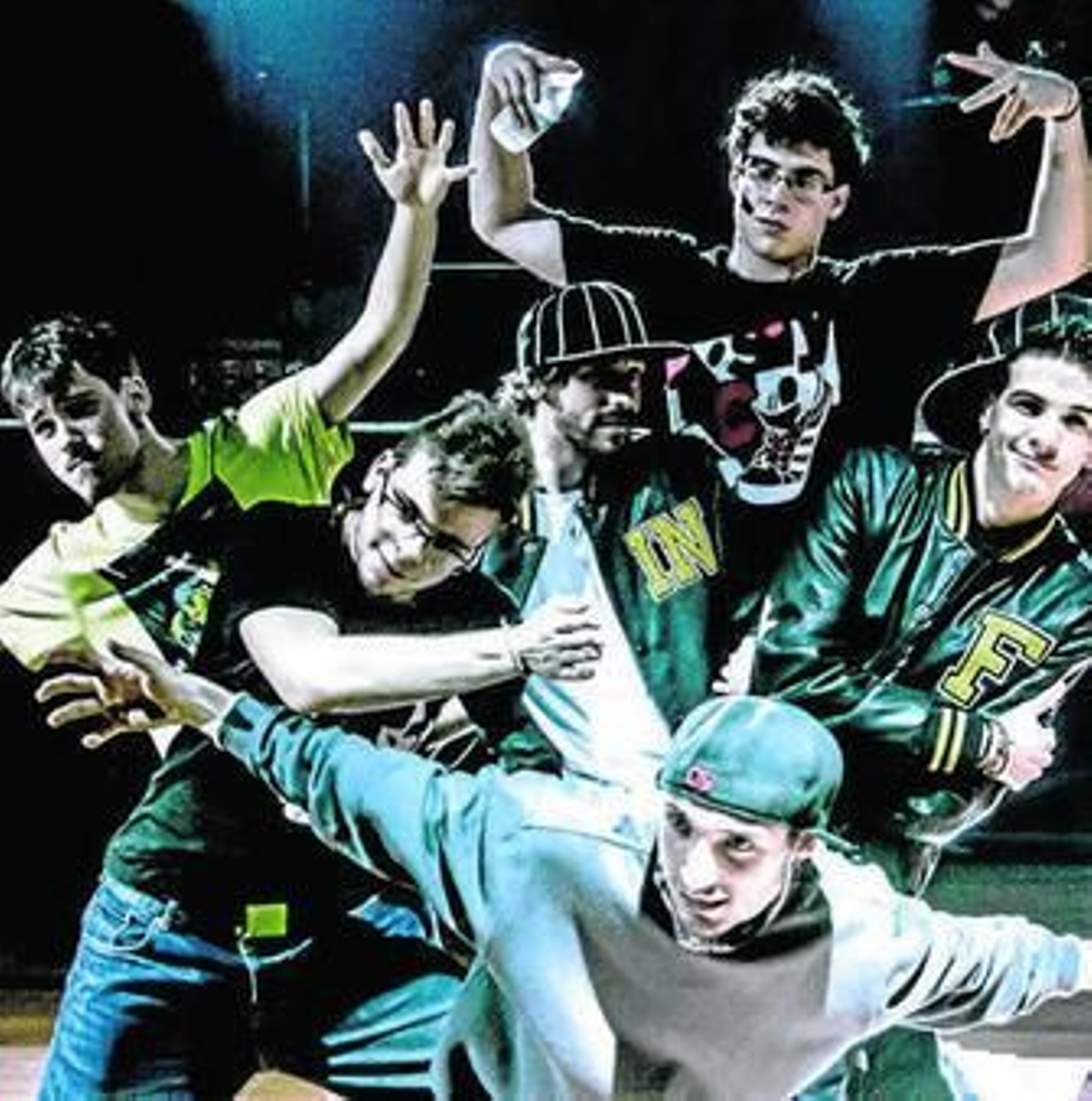 Exhibición de danza urbana con Daniel Barrera -en el centro-.