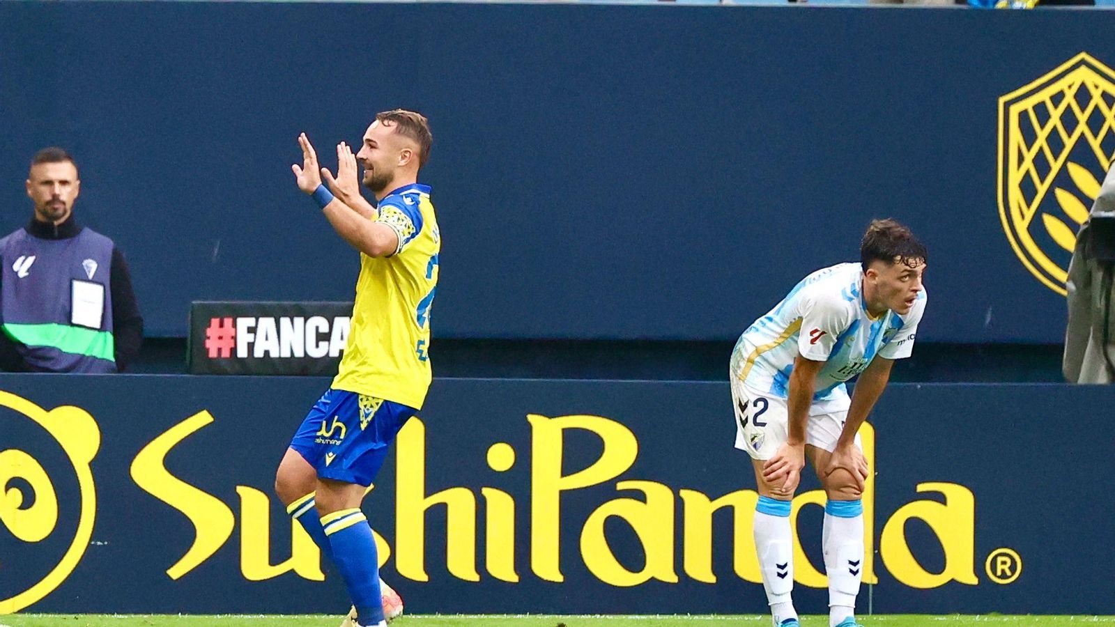 El Cádiz - Málaga CF, en fotos