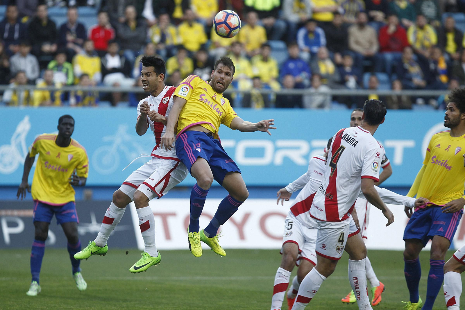 Las imágenes del Cádiz-Rayo Vallecano