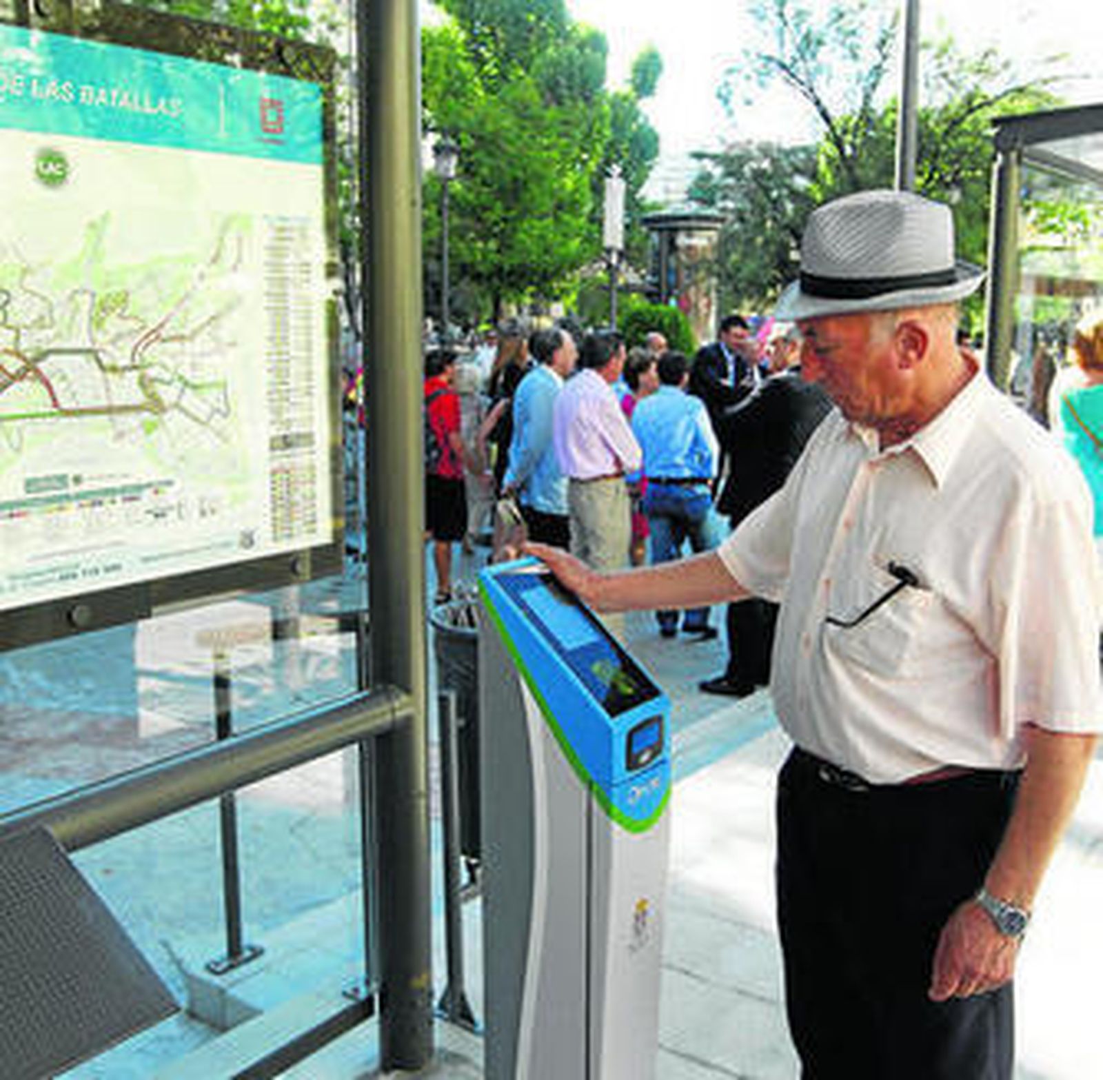 Las máquinas validadoras emitirán tres fuertes pitidos cuando no se haya pasado bien el bonobús.
