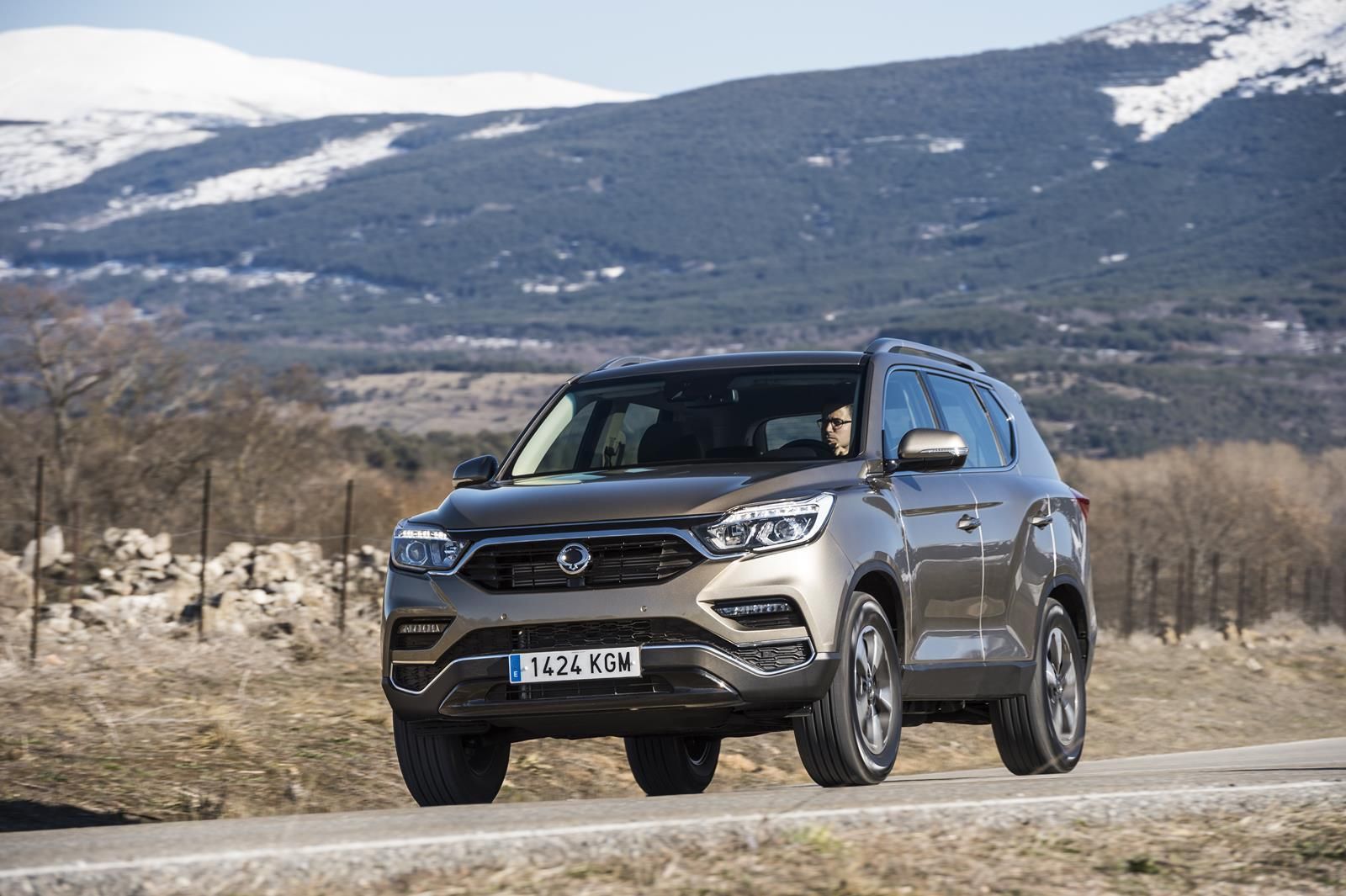 Así este nuevo SsangYong Rexton, un SUV de gran tamaño y hasta siete plazas.