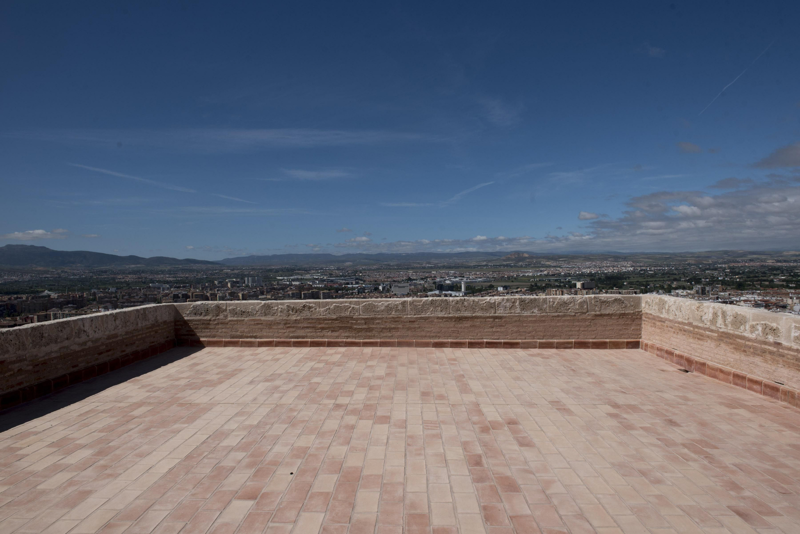 Las imágenes de la restauración de Torres Bermejas