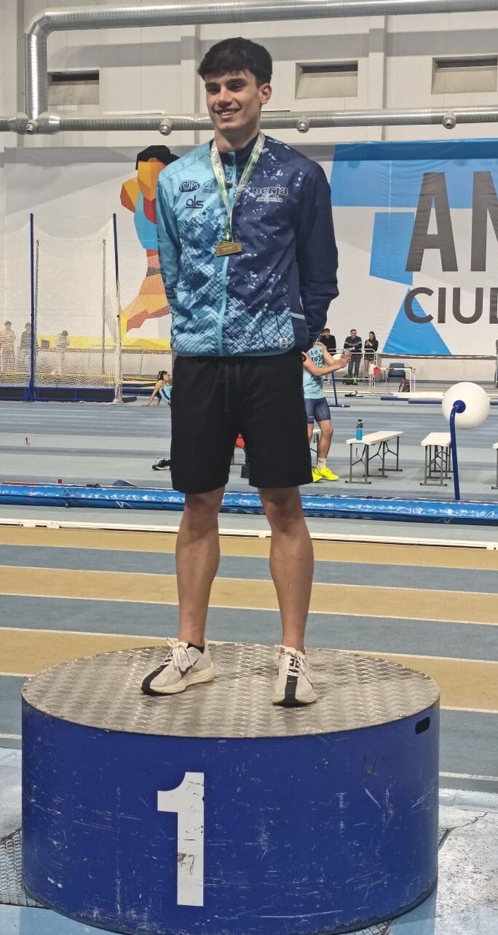 22 medallas del Cueva de Nerja en el Campeonato de Andalucía sub 20