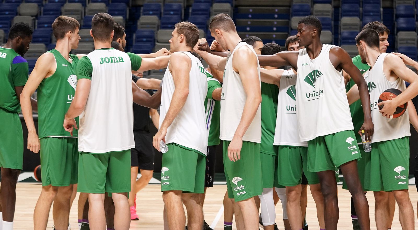 Las fotos del entrenamiento del Unicaja en el Carpena