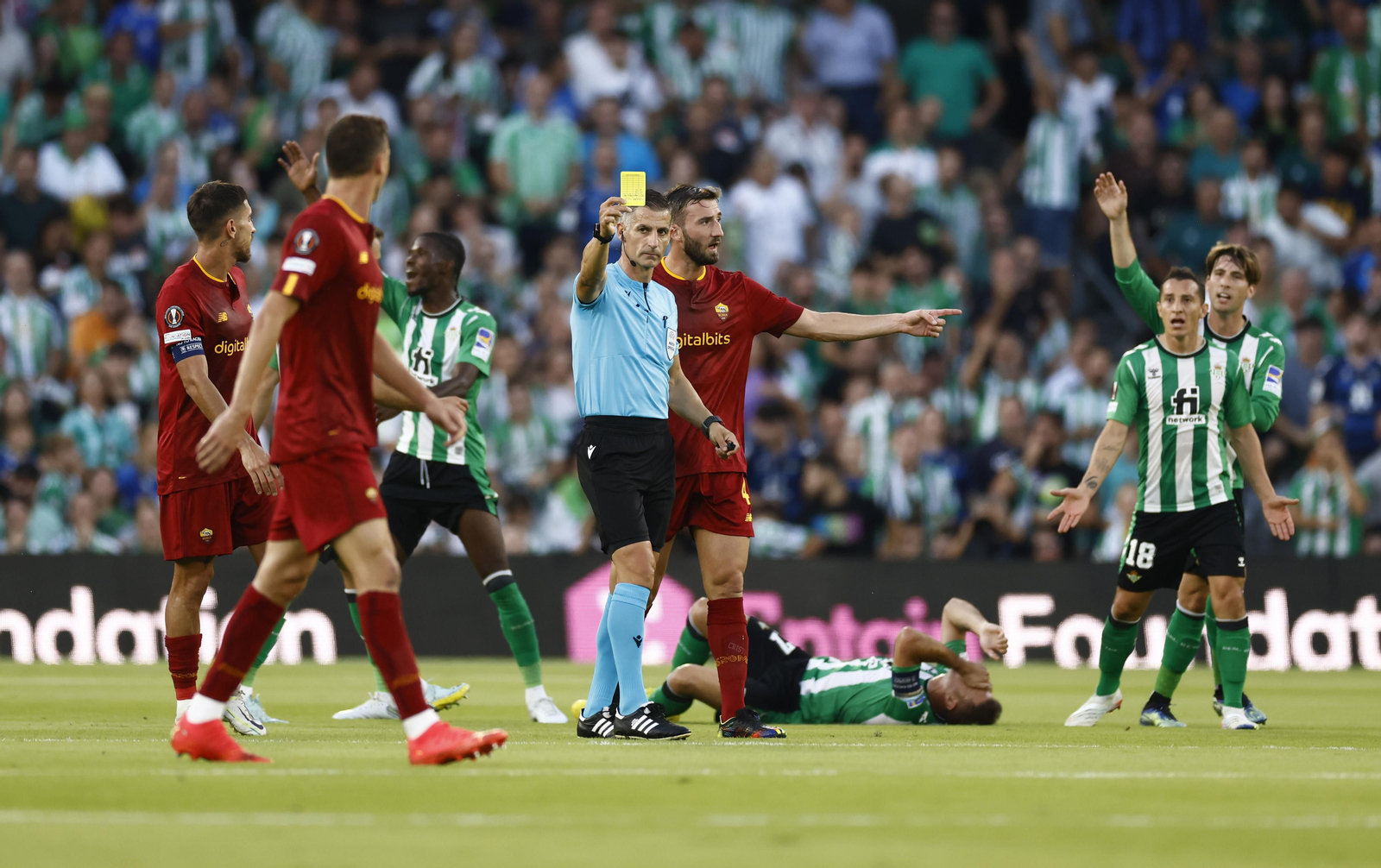 Las imágenes del Betis-Roma