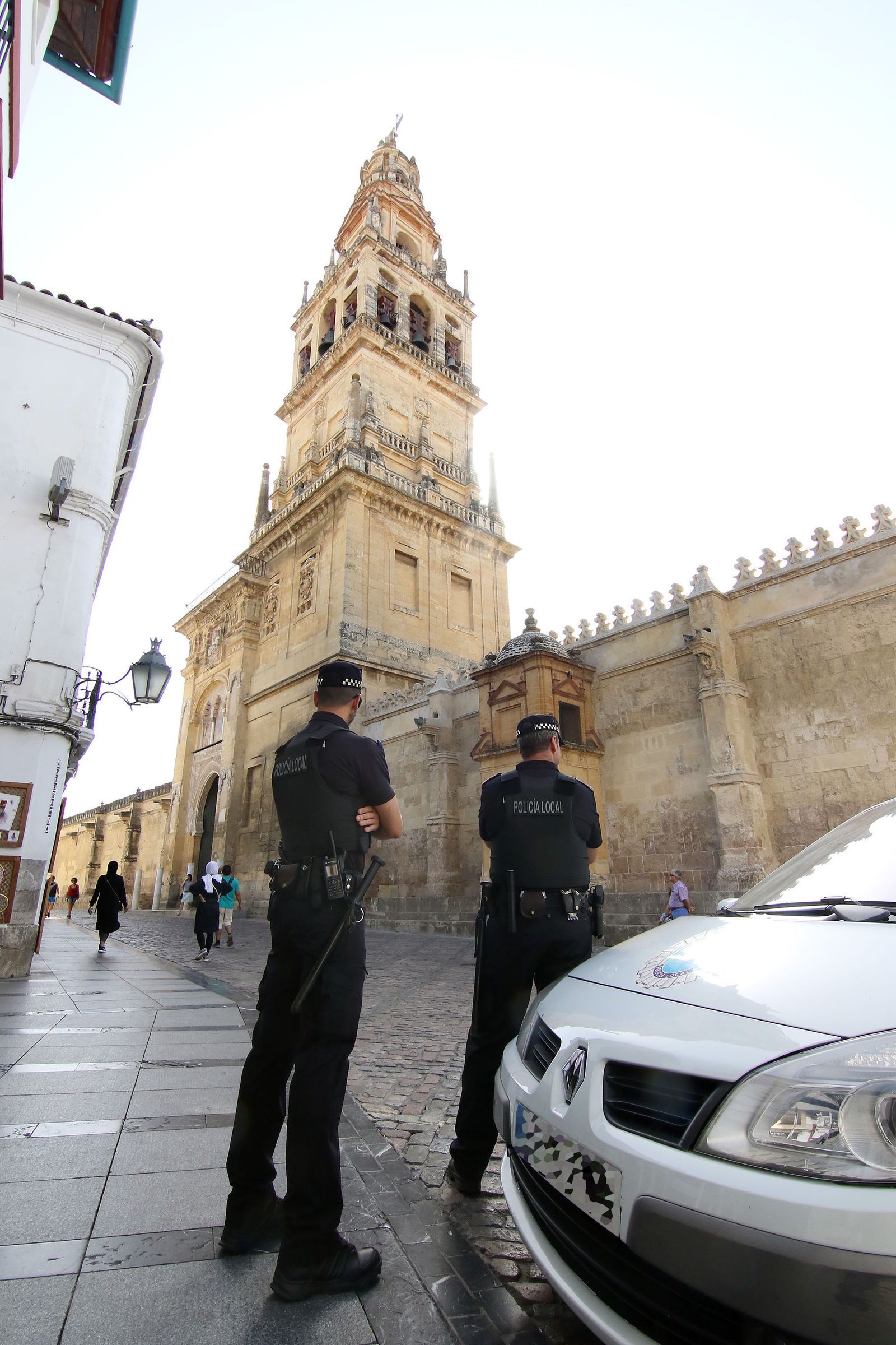 Un momento de la reunión de la Junta Local de Seguridad extraordinaria celebrada en el Ayuntamiento.