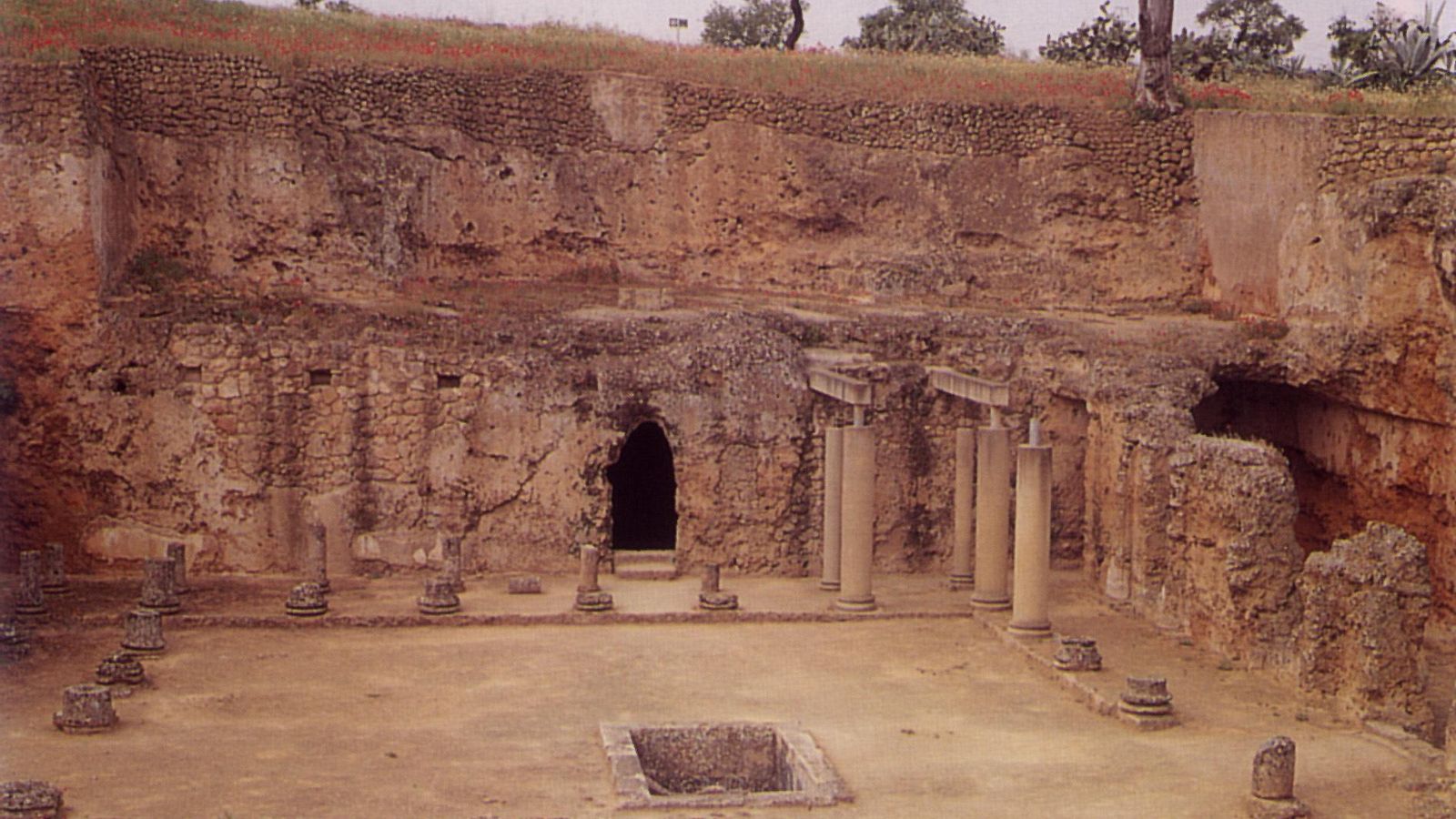 Necrópolis de Carmona.