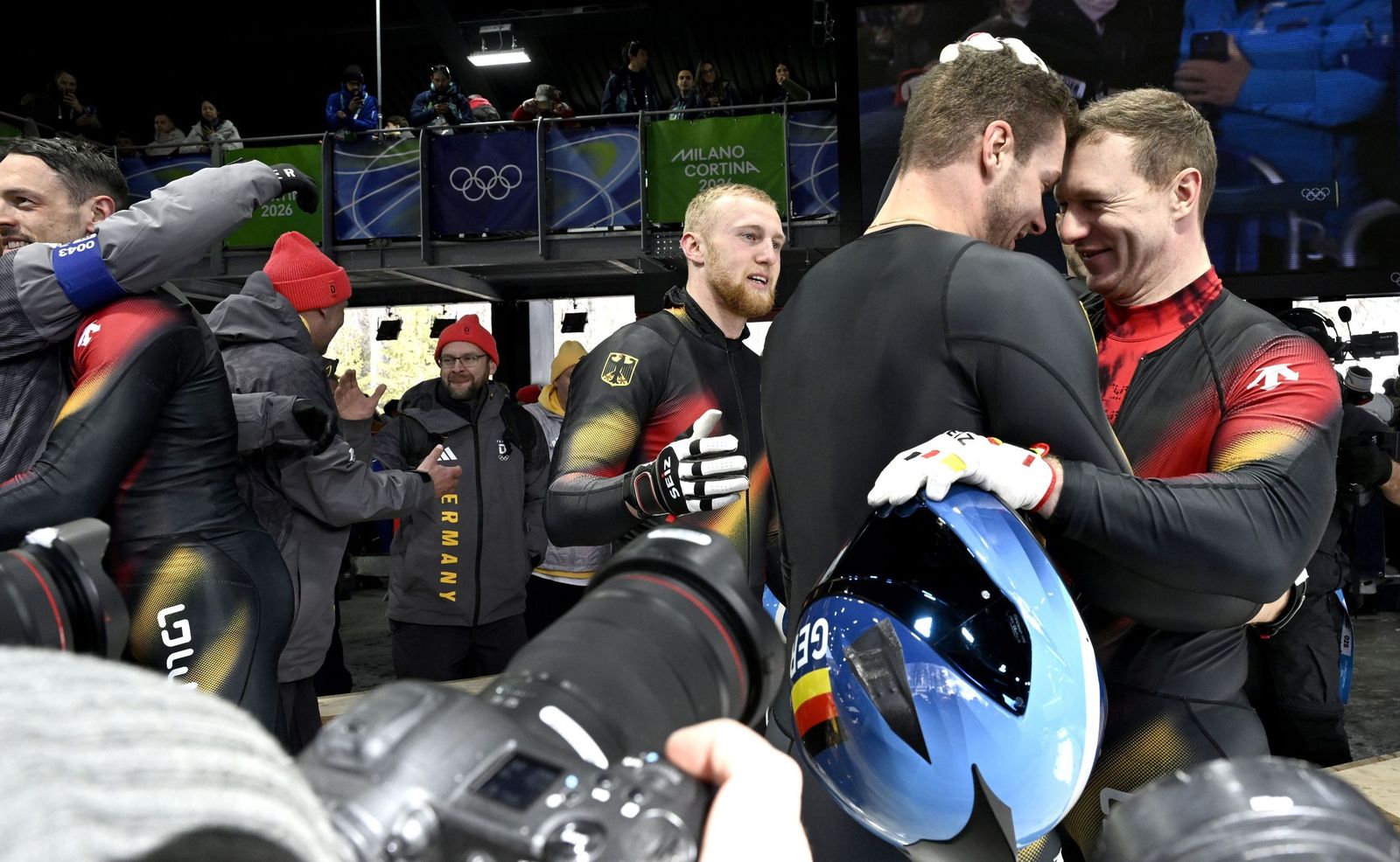 Las mejores fotos de los Juegos Olímpicos de invierno Milán Cortina d'Ampezzo 2026 | Ceremonia de clausura y jornada 17 y última