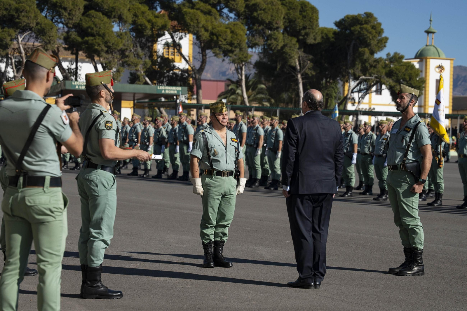 Así conmemora el día de la Inmaculada Concepción la Brigada de la Legión en Almería y despide al contingente que parte a Eslovaquia