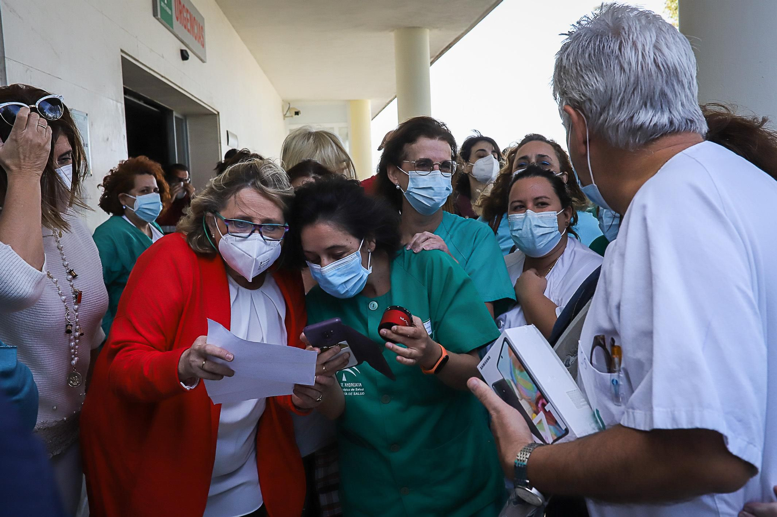 Homenaje al doctor Luis Pérez Bello en el hospital de Jerez