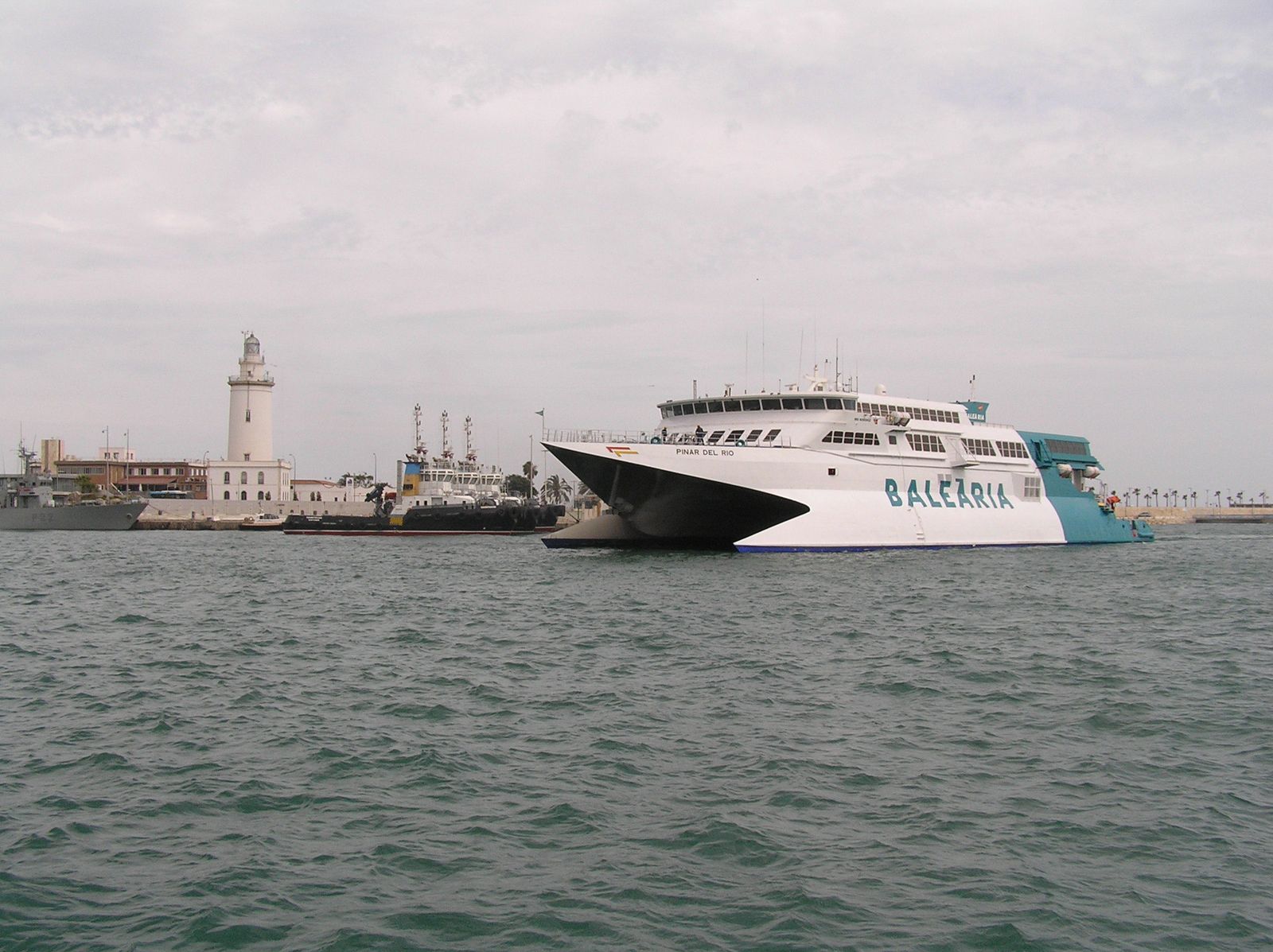 Catamarán rápido 'Pinar del Río' que cubrirá la campaña veraniega de viajes a Melilla.