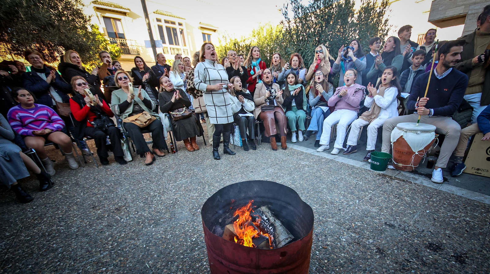 Búscate en  las zambombas del día 16 de diciembre
