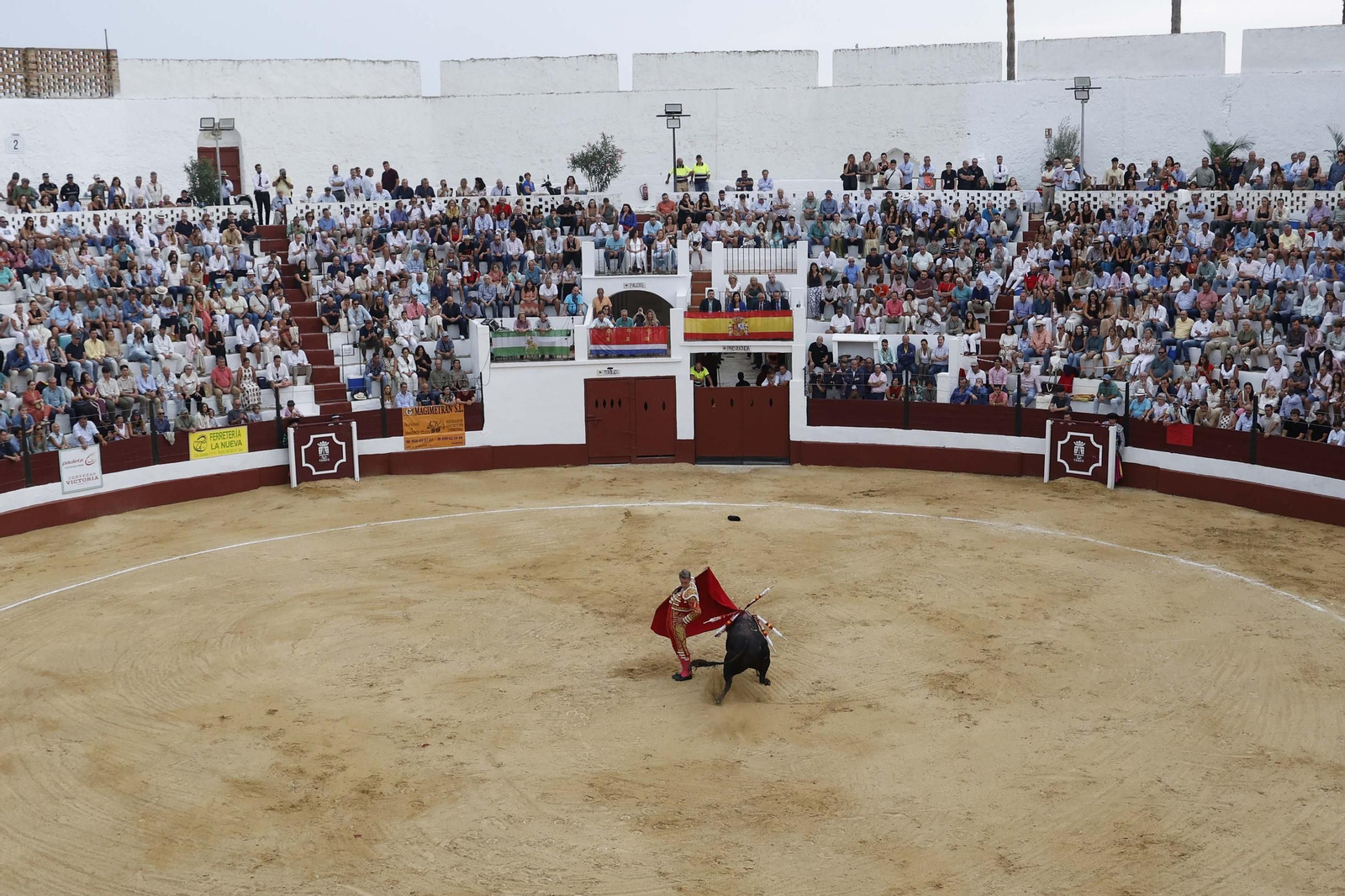 Las fotos de la corrida de toros de Lagunajanda para Manuel Escribano, David Galán y Pepe Moral en Tarifa