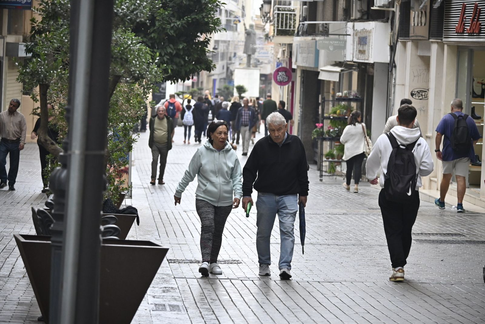 Imágenes de ambiente del viernes 8 de nobiembre en Huelva