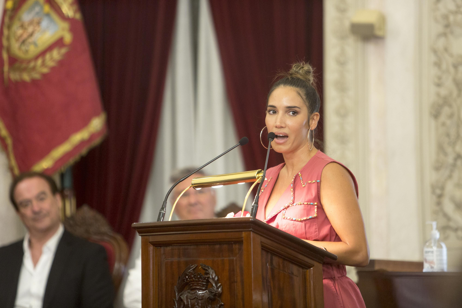 recepción oficial a las pregoneras del carnaval 2022 India Martinez y Rocío López Helmo