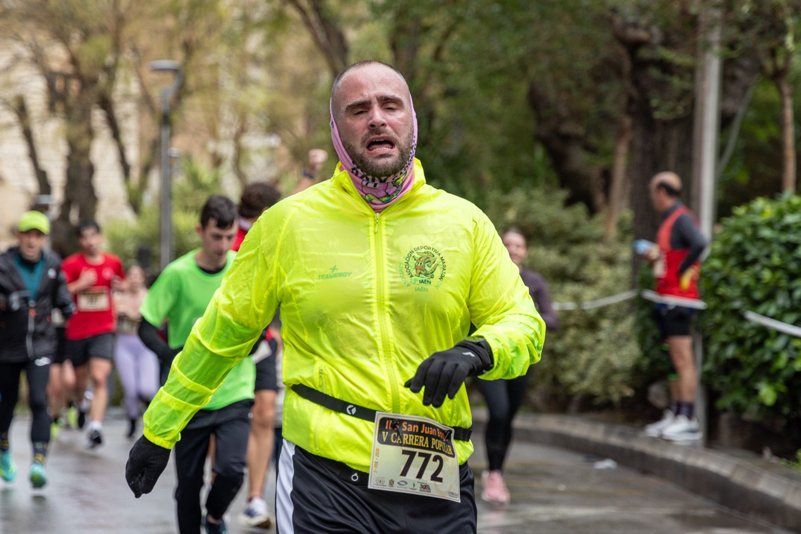 En imágenes: la lluvia no frena a más de un millar de corredores en la V Carrera Popular del IES San Juan Bosco (2)