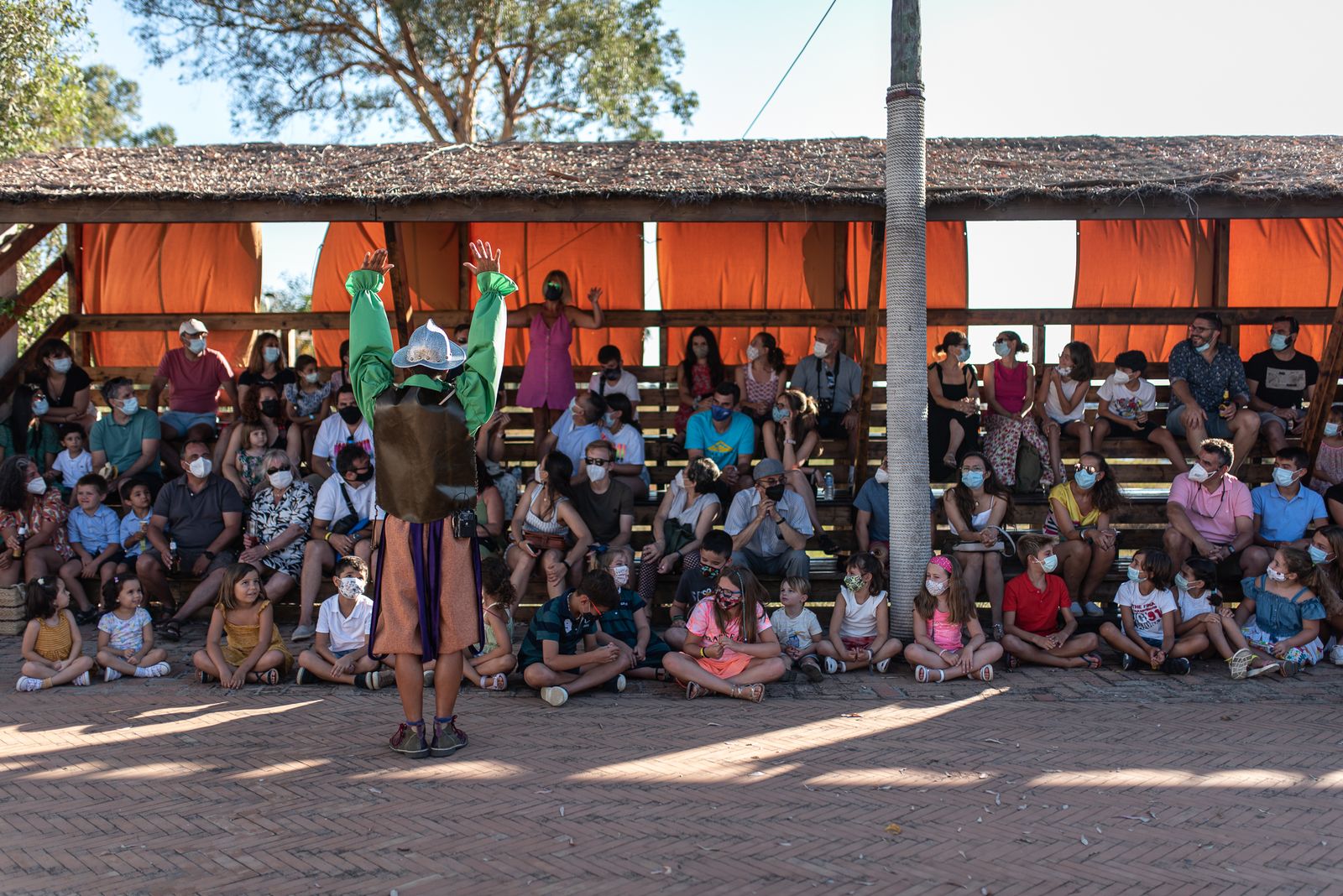 El Muelle de las Carabelas: Teatro, cuentacuentos y exposiciones