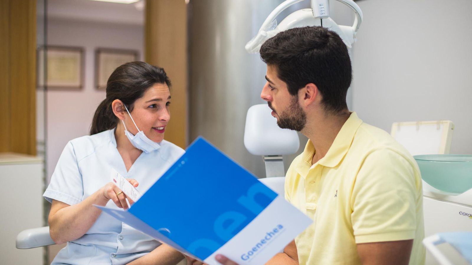 En Clínica Goenechea son especialistas en Ortodoncia, Periodoncia, Cirugía maxilofacial y Estética.