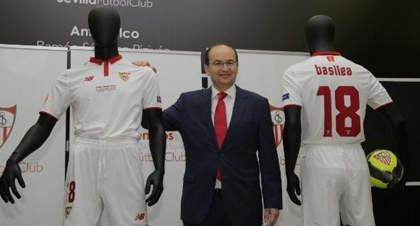 Castro y la camiseta "de los elegidos"