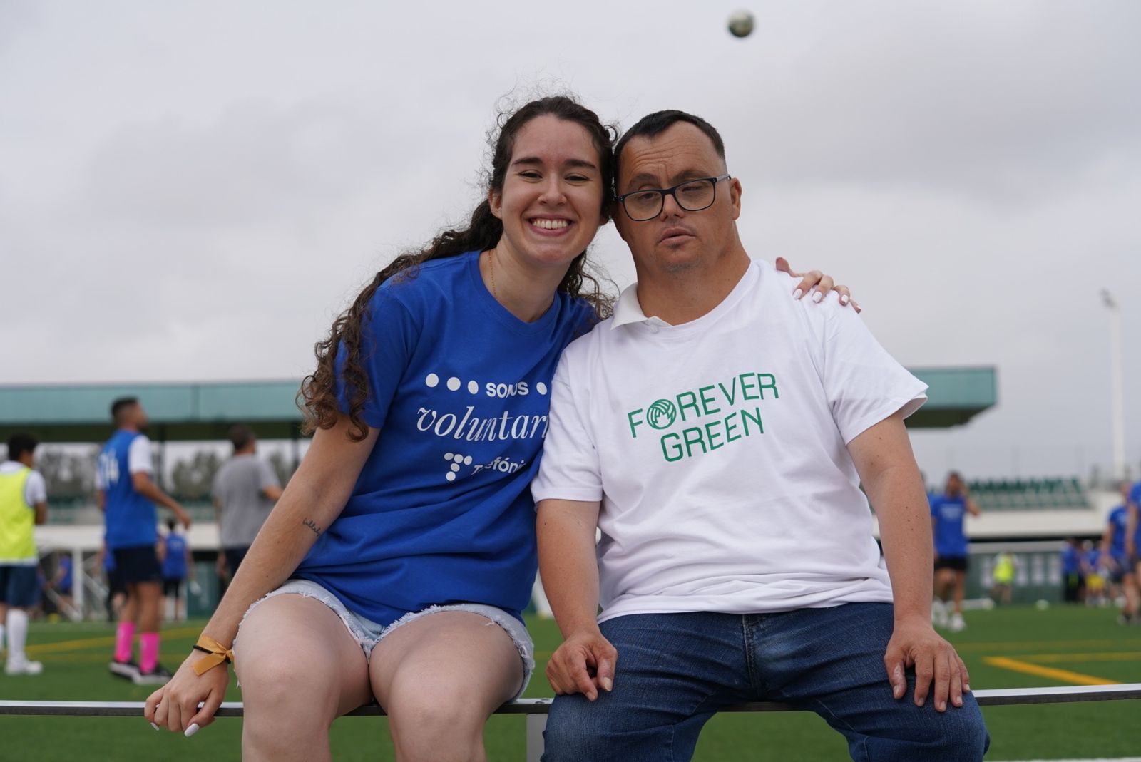 Una imagen del trabajo de los voluntarios durante el día de ayer.