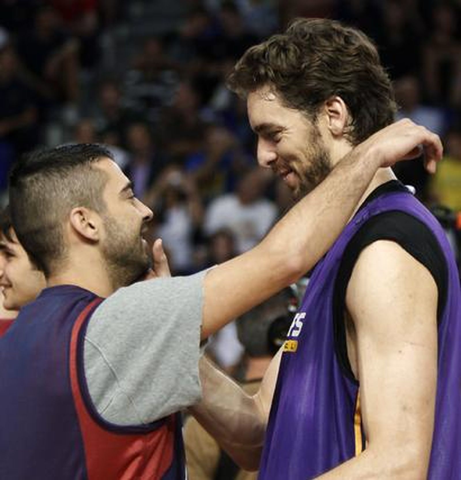 Los Lakers preparan su partido de la gira europea de la NBA frente al Regal Barcelona. / Reuters