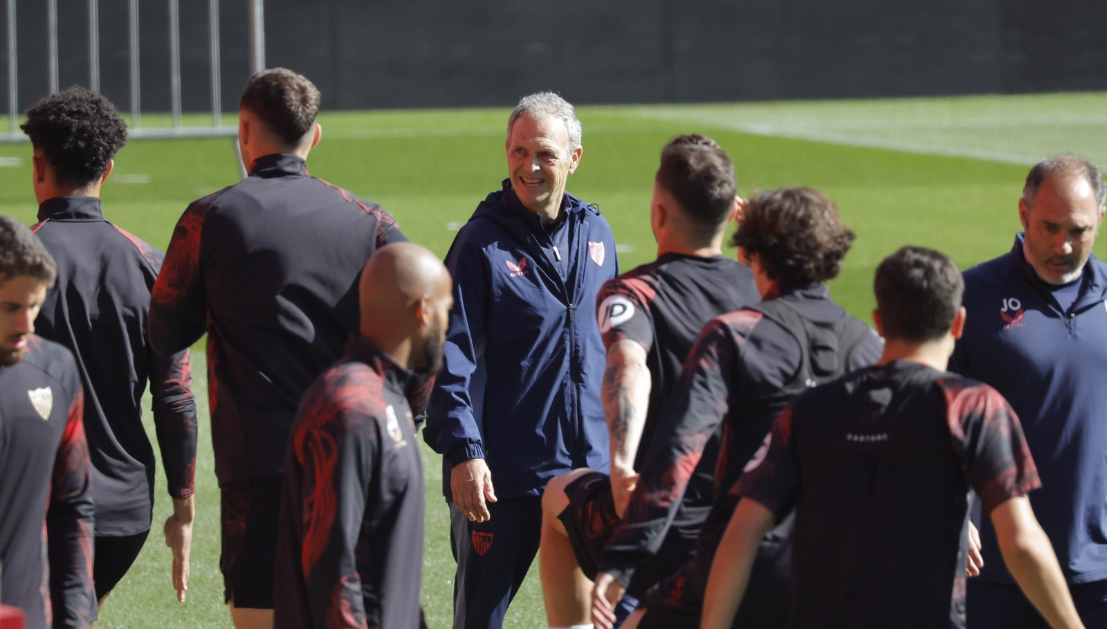 Las fotos de Caparrós en el entrenamiento en el Ramón Sánchez-Pizjuán