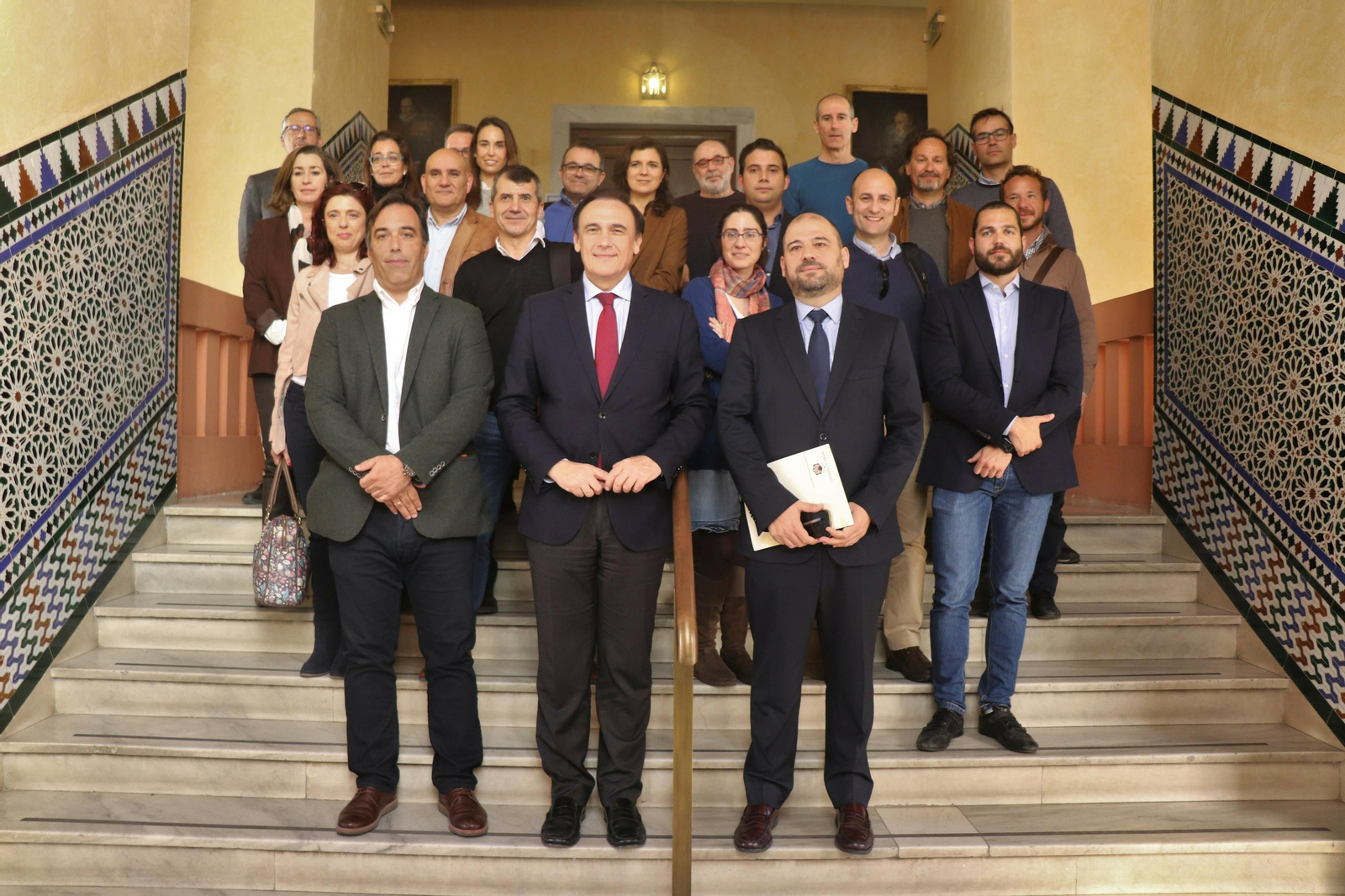 Dirigentes de la UCO en la presentación de la unidad Patricia.