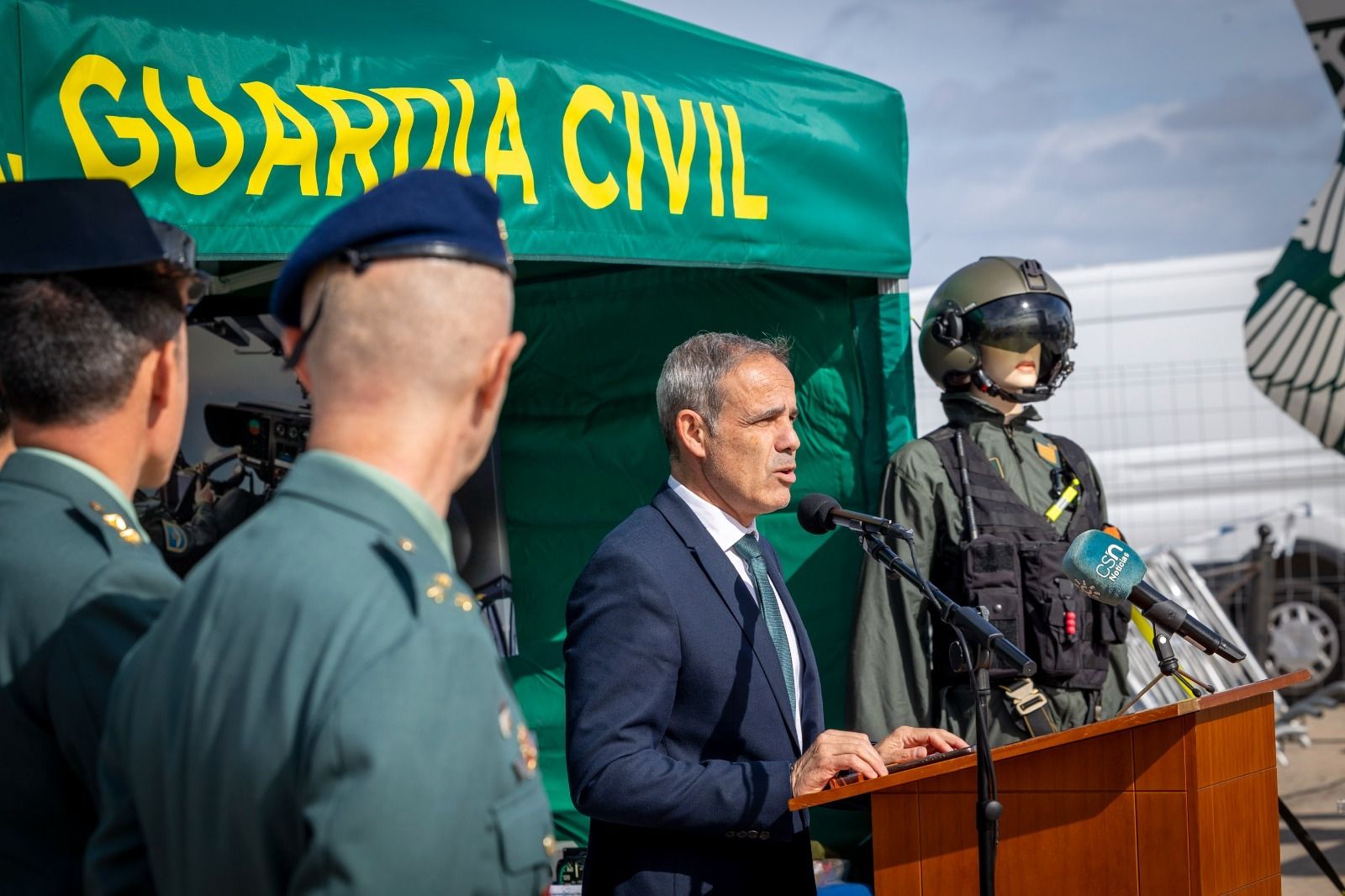 La Guardia Civil celebra en Cádiz el 50 aniversario de su Unidad Aérea