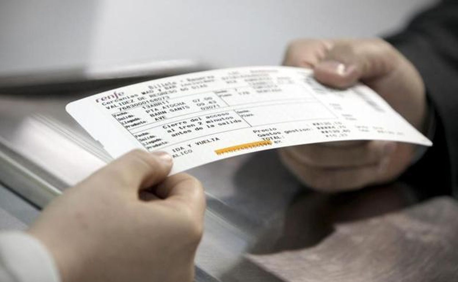 Así puedes conseguir billetes de AVE más baratos