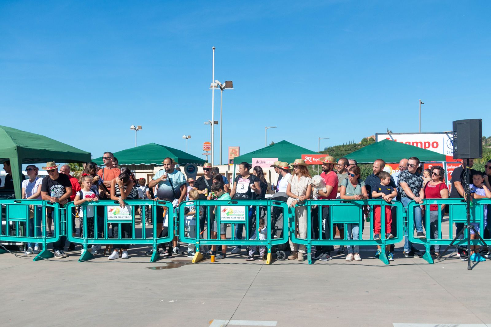 ¿Has estado en el primer desfile solidario de mascotas celebrado en Motril?