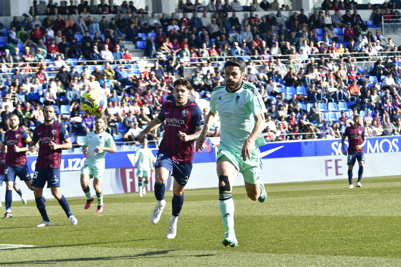 El Huesca-Granada CF, en imágenes