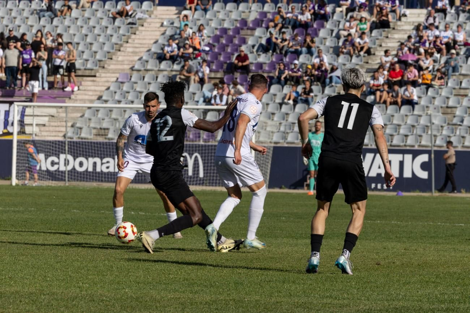 Las mejores imágenes del triunfo del Real Jaén ante el Málaga City