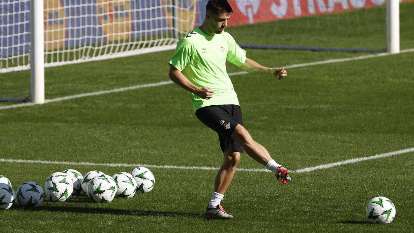 Lo Celso incorporado al entrenamiento tras recuperarse de su lesión.