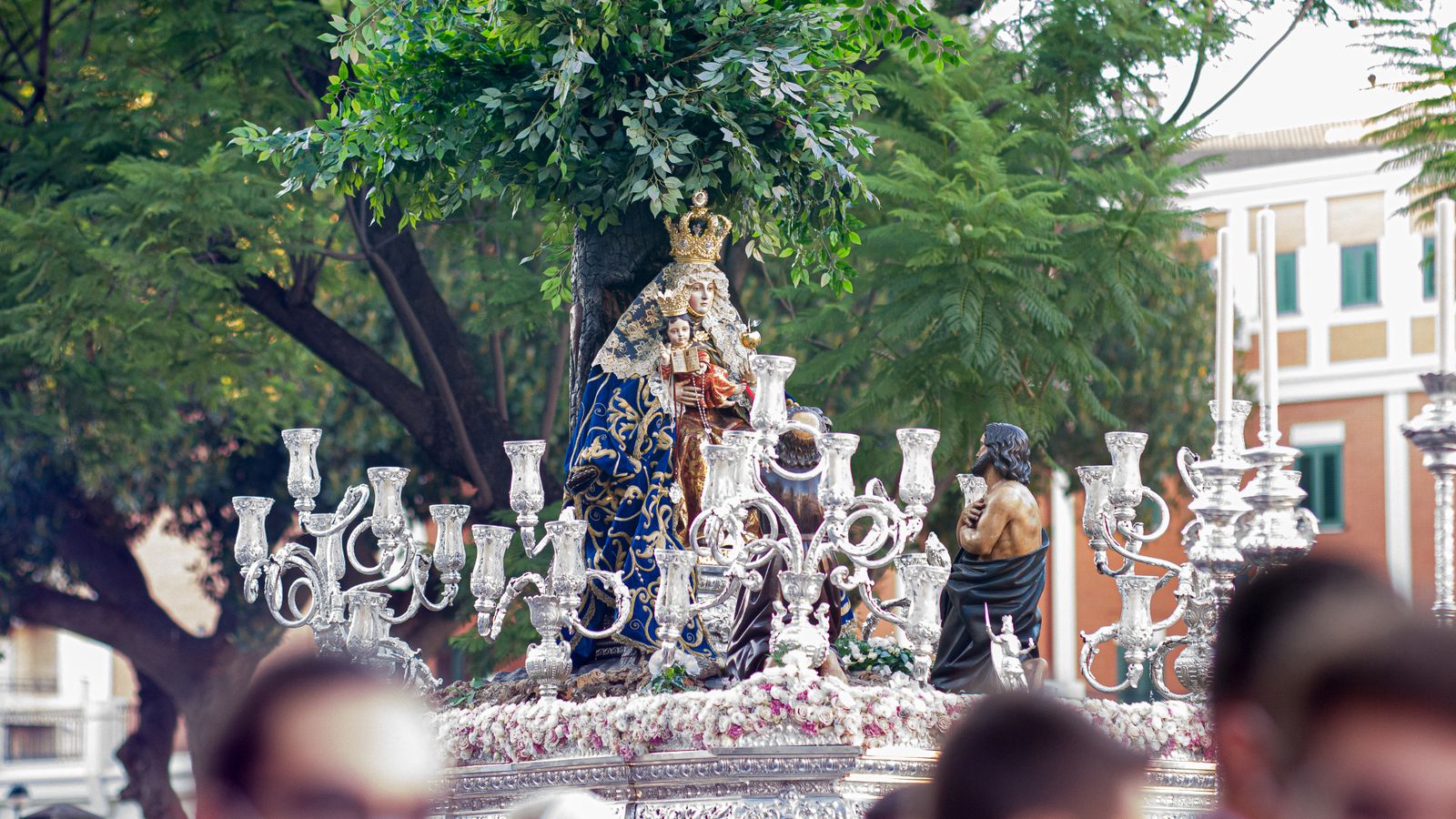La procesión de la Virgen de Valvanera en 2021