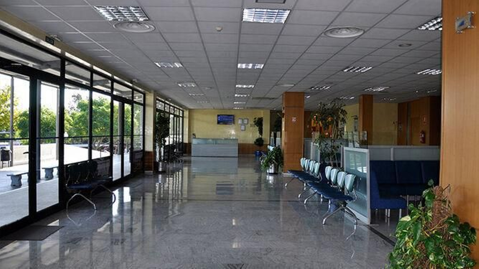 Interior del Cementerio Mancomunado de Chiclana.