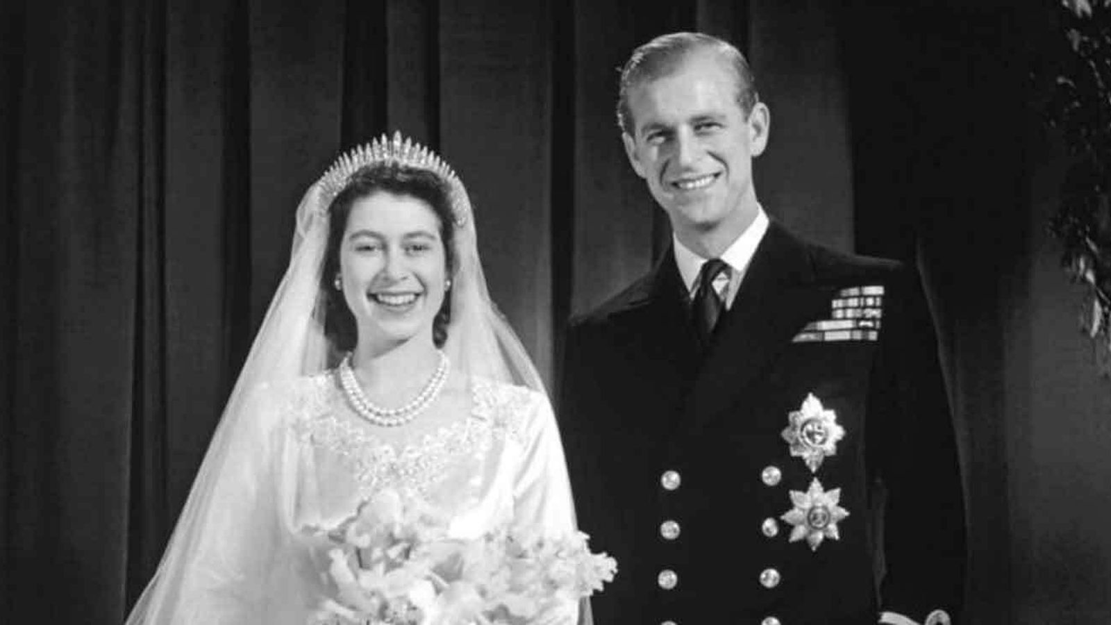 Foto de su boda con la entonces princesa Isabel en 1947.